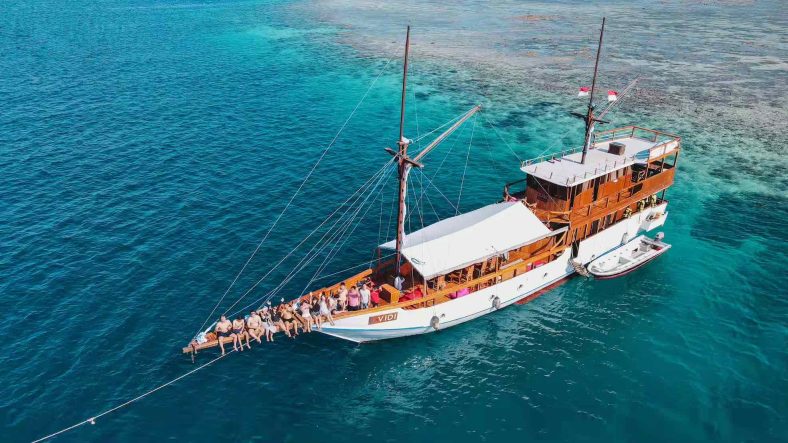 Kapal Phinisi